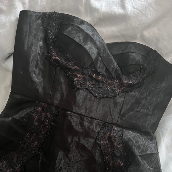 Bcbg size 6 black dress with some purple satin showing behind the lace. - Picture 3 of 7